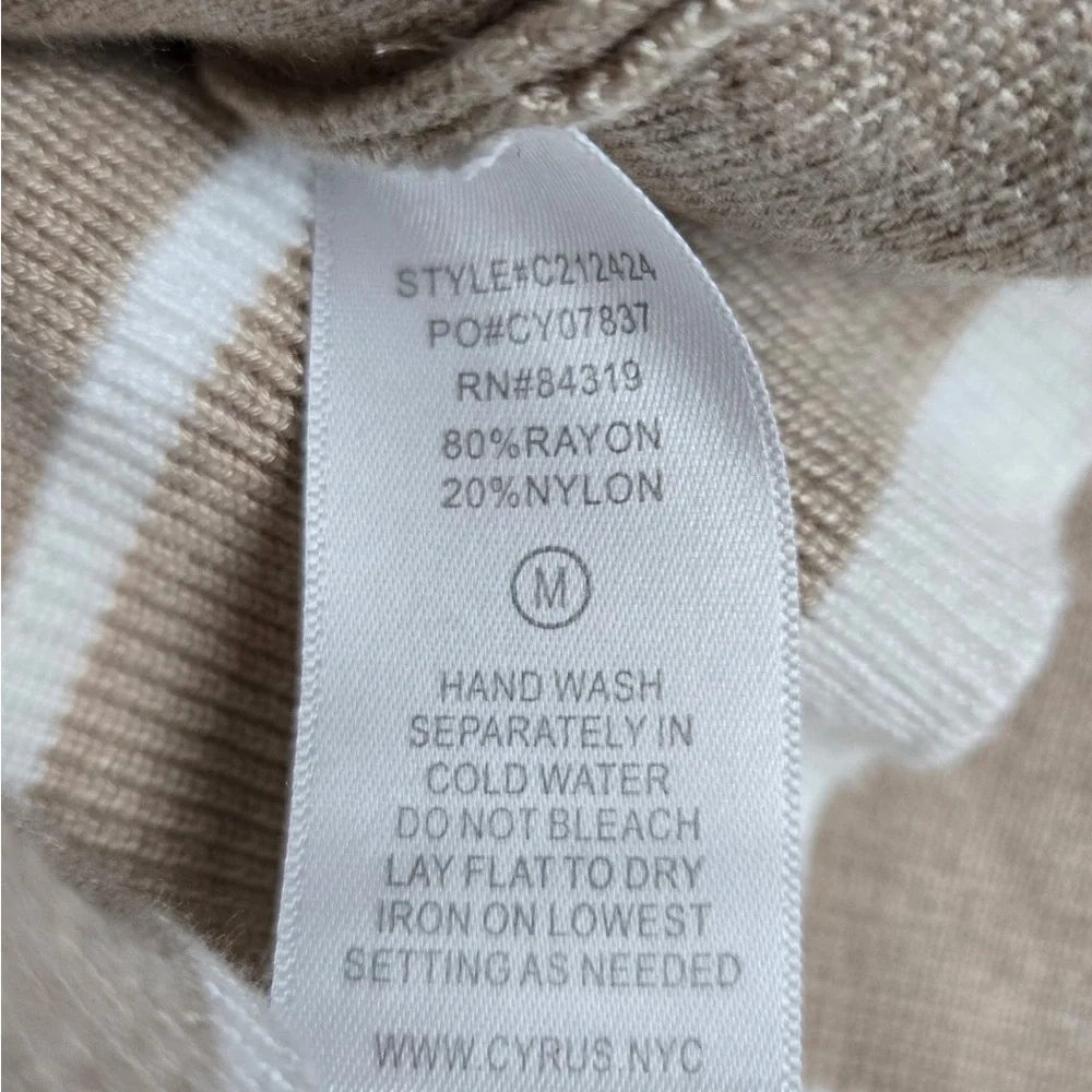 Cyrus Women's Beige Cardigan with White Trim💕 - Picture 5 of 5